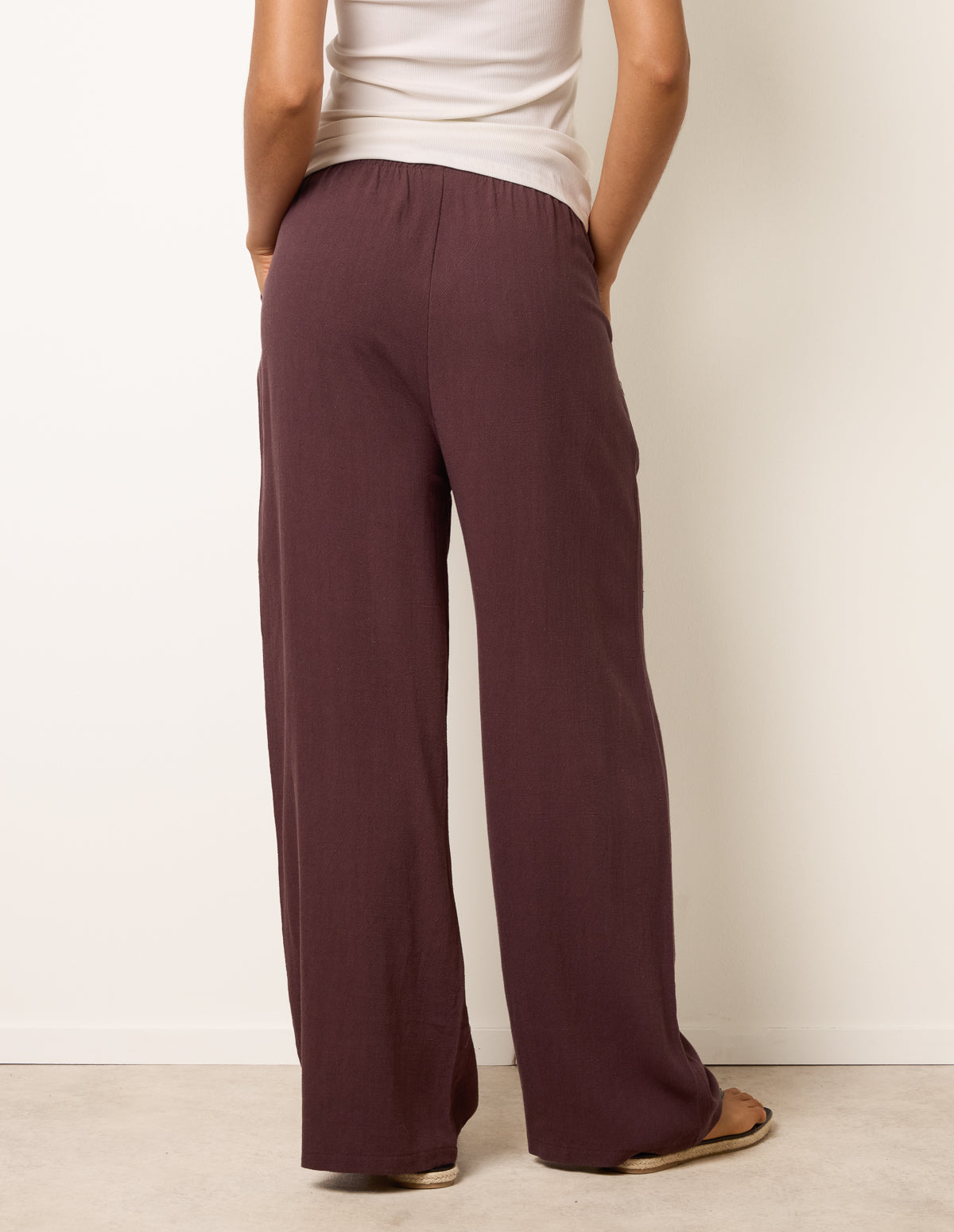 Linen-Blend Drawstring Trousers