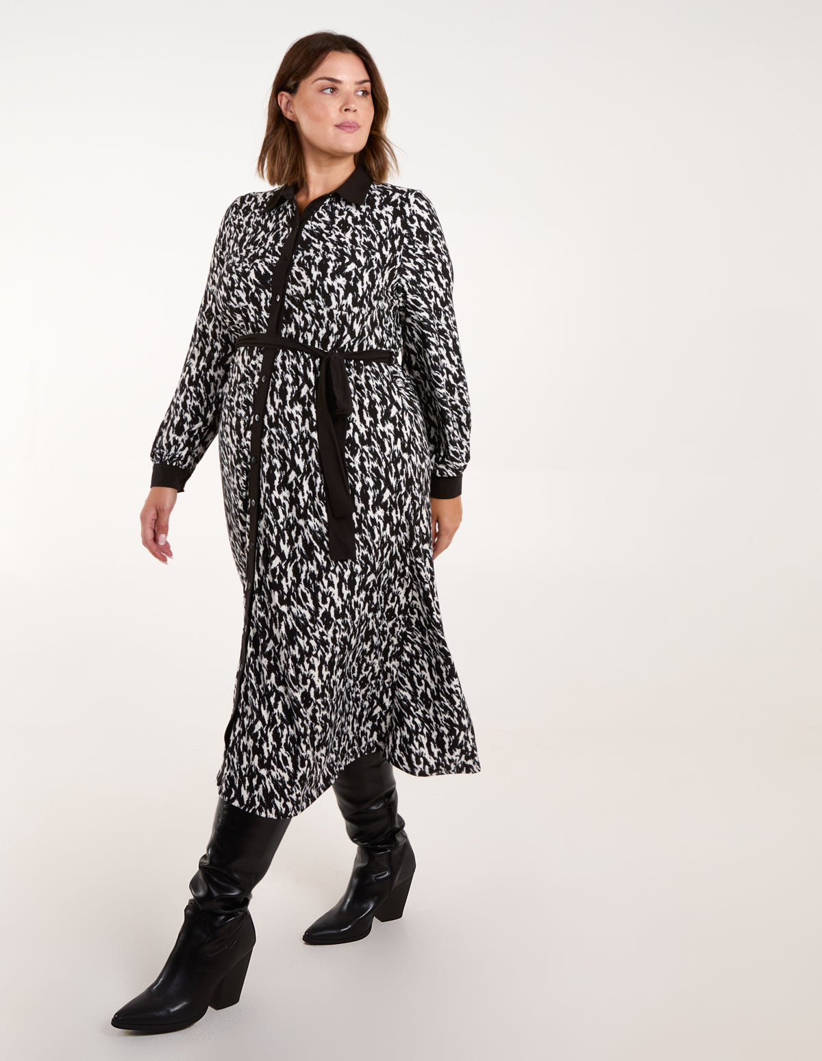 Curve Constrast Belted Midi Shirt Dress