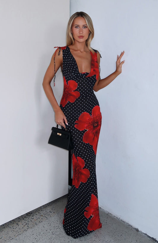 That's Amore Maxi Dress Black Scarlet Bloom